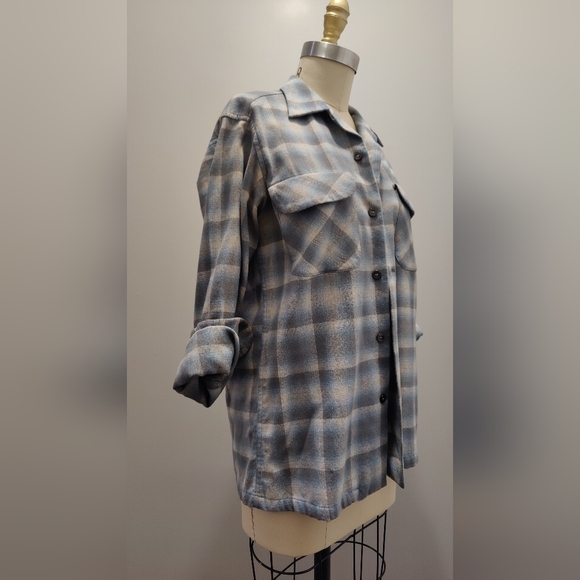 Pendleton Wool Button Up Blue Plaid Shirt - Picture 2 of 4